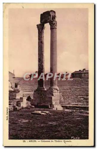 Ansichtskarte AK Arles Colonnes Du Theatre Romain