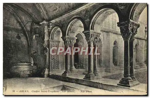 Cartes postales Arles Cloitre Saint Trophime