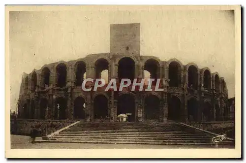 Ansichtskarte AK Arles Les Arenes Grand Escalier