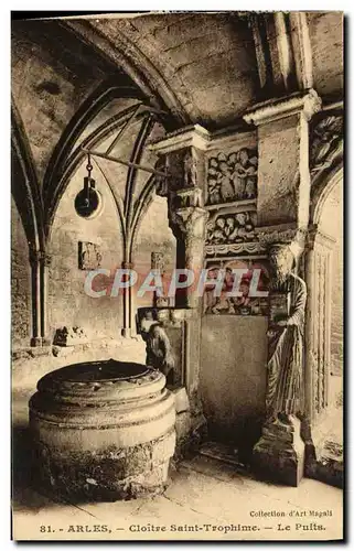 Cartes postales Arles Cloitre saint trophime le puits