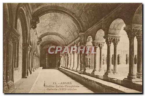 Cartes postales Arles Cloitre Saint Trophime Galerie