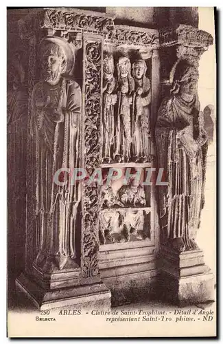 Cartes postales Arles Cloitre de Saint Trophime Detail d&#39angle representant Saint Trophime