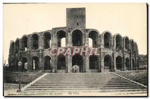 Ansichtskarte AK Arles Vue exterieure des Arenes