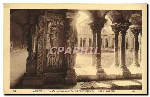 Ansichtskarte AK Arles La Cathedrale Saint Trophime Le cloitre