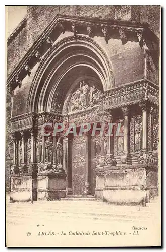 Cartes postales Arles La Cathedrale Saint Trophime