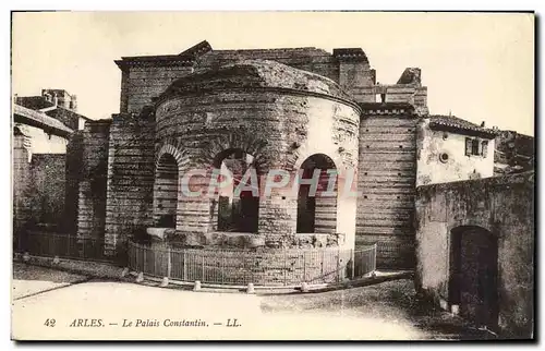 Cartes postales Arles Le Palais Constantin