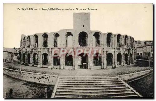 Cartes postales Arles L&#39Amphitheatre Romain Vue Exterieure