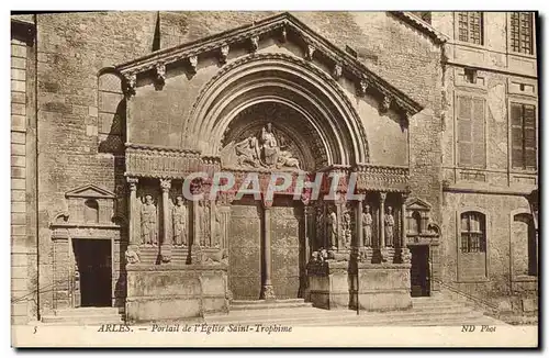 Ansichtskarte AK Arles Portail de L&#39Eglise Saint Trophime