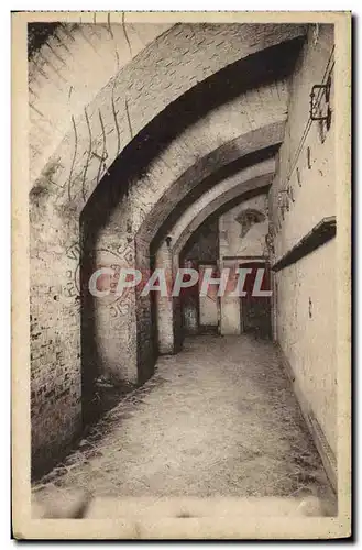 Cartes postales Fort de Vaux Le central telephonique et le colombier au fond et la gauche