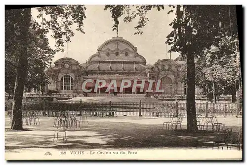 Cartes postales Vichy Le Casino vu du Parc