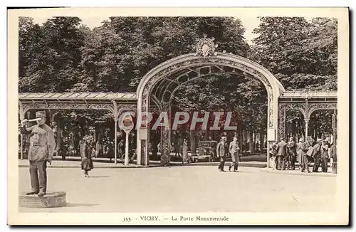 Cartes postales Vichy La Porte Monumentale