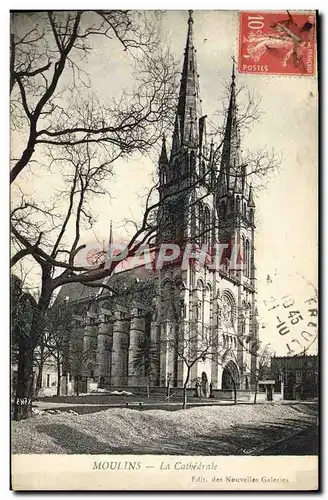 Cartes postales Moulins La Cathedrale