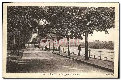 Cartes postales Vichy Les quais de l&#39Allier