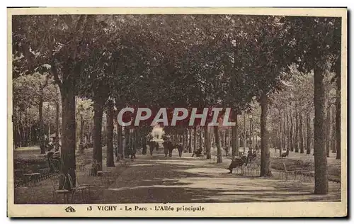 Cartes postales Vichy Le Parc L&#39Allee Principale