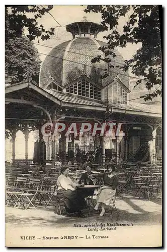 Cartes postales Vichy Source Lardy La terrasse