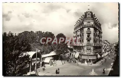 Cartes postales moderne Vichy Vue Sur Les Rues G Clemenceau et President Wilson