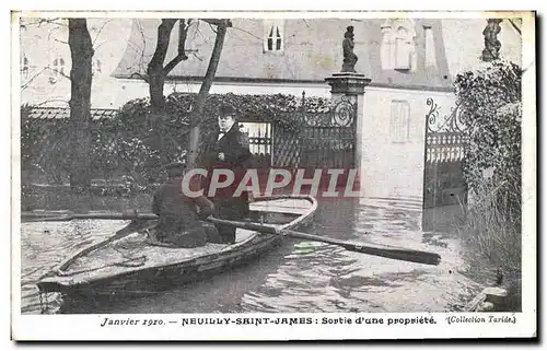 Cartes postales Neuilly Saint James Sortie d&#39une propriete Inondations 1910