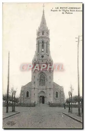 Ansichtskarte AK Le Petit Chesnay Facade de L&#39Eglise Saint Antoin de Padoue