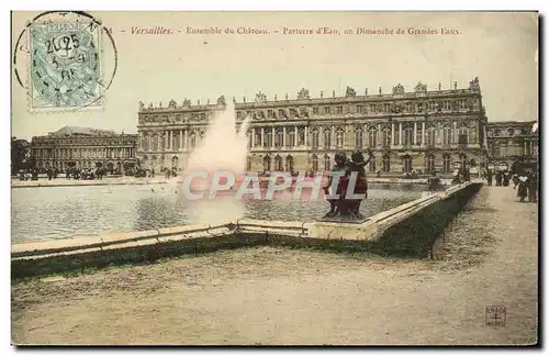 Cartes postales Versailles Ensemble du Chateau Parterre d&#39eau un dimanche de grandes eaux