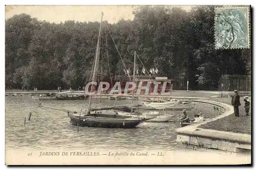 Cartes postales Jardins De Versailles La flotille du canal Bateau