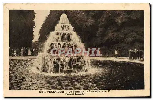 Cartes postales Versailles Le Bassin De la pyramide