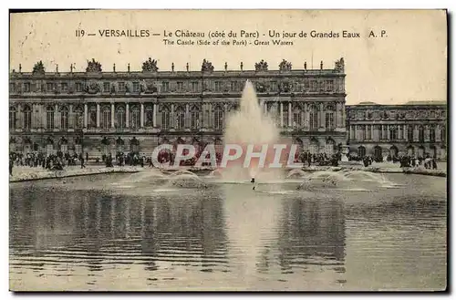 Ansichtskarte AK Versailles Le Chateau Un Jour de Grandes Eaux