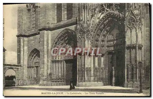 Cartes postales Mantes La Jolie Le Cathedrale Les Trois Portails