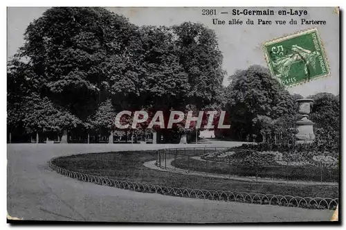 Cartes postales Saint Germain En Laye Une allee du Parc vue du parterre