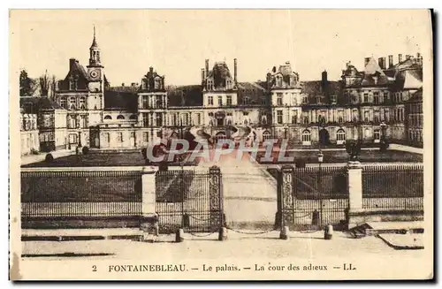 Cartes postales Fontainebleau Le Palais La Cour Des Adieux