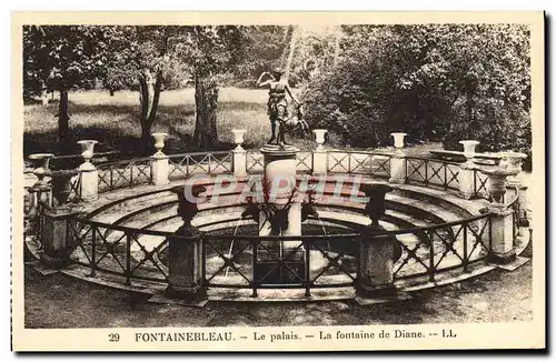 Ansichtskarte AK Fontainebleau Le Palais La Fontaine De Diane