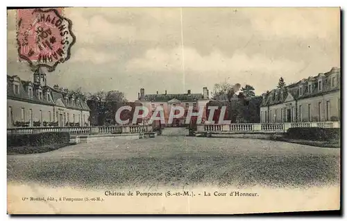 Cartes postales Chateau De Pomponne La Cour d&#39Honneur