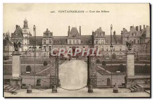 Cartes postales Fontainebleau Cour Des Adieux