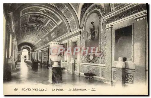 Ansichtskarte AK Fontainebleau Le Palais La Bibliotheque