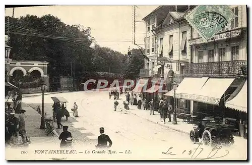 Ansichtskarte AK Fontainebleau La Grande Rue