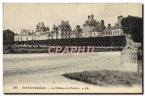 Ansichtskarte AK Fontainebleau Le Chateau Et Le Parterre