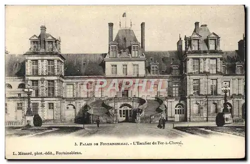 Ansichtskarte AK Palais De Fontainebleau L&#39Escalier Du Fer A Cheval