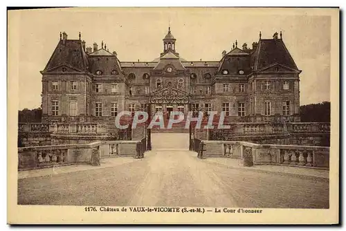 Ansichtskarte AK Chateau De Vaux Le Vicomte La Cour D&#39Honneur