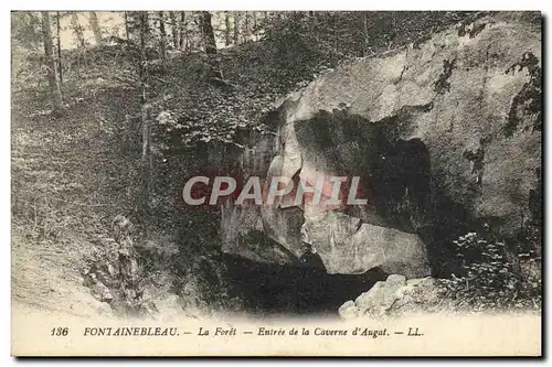 Ansichtskarte AK Fontainebleau La Foret Entree De La Caverne d&#39Augat