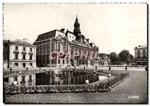 Cartes postales moderne Tours L&#39Hotel de Ville et Place Jean Jaures