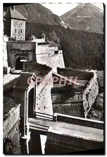 Moderne Karte Briancon Les remparts et Pic de Melezin