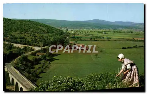 Cartes postales moderne Les Belles Images De Provence Vallee De La Croc Et Le Pont De La Route D&#39Apt A Sault