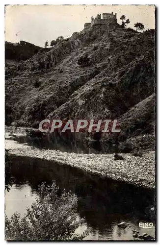 Cartes postales moderne chateau De Beaufort Ruines Imposantes Sur Un Tombant A Pic Sur La Loire Goudet