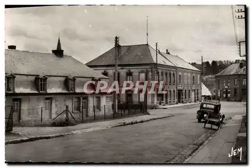 Cartes postales moderne Anor Le Carrefour De La Cloche d&#39Or Automobile