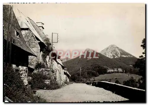 Cartes postales moderne Cantal Grion Et Griounot Vue De Rudez