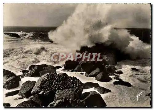 Moderne Karte Biarritz Une Belle Vague Au Bout Du Rocher De La Vierge