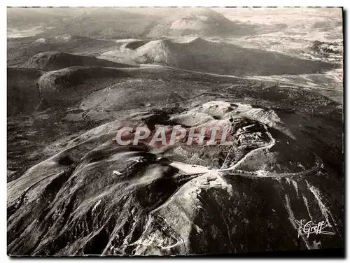 Cartes postales moderne En Auvergne Le Puy De Dome Vue Aerienne Les Puys Et l&#39observatoire