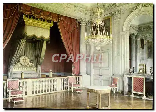 Cartes postales moderne Versailles ? Fontainebleau ?