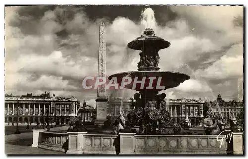 Cartes postales moderne Paris Et Ses Merveilles Place De La Concorde L&#39Une DEs Fontaines Et l&#39Obelisque