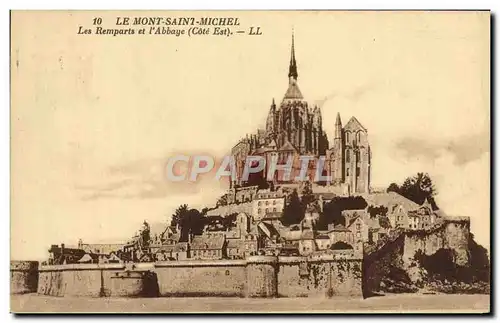 Cartes postales Le Mont Saint Michel Les Remparts Et l'Abbaye