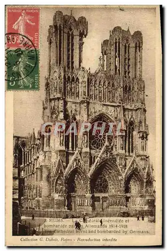 Ansichtskarte AK Reims La Cathedrale Incendiee Et Bombardee par les allemands